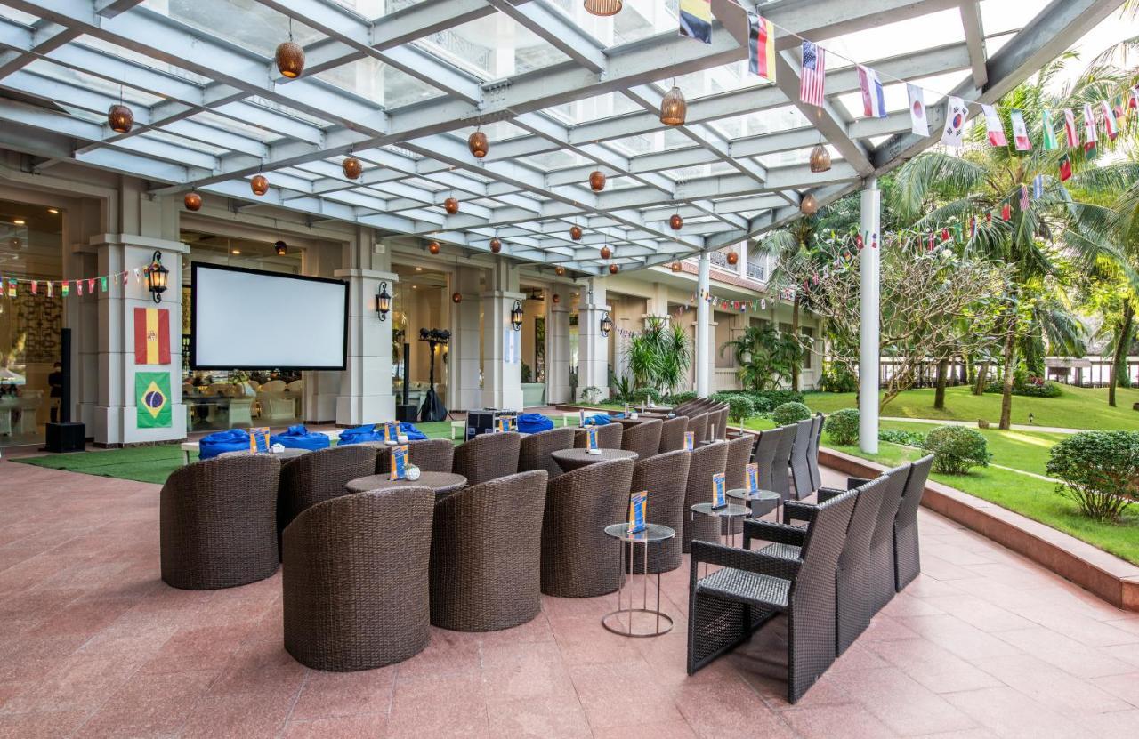 Vinpearl Resort & Spa Duong Dong Exterior foto The outdoor meeting area